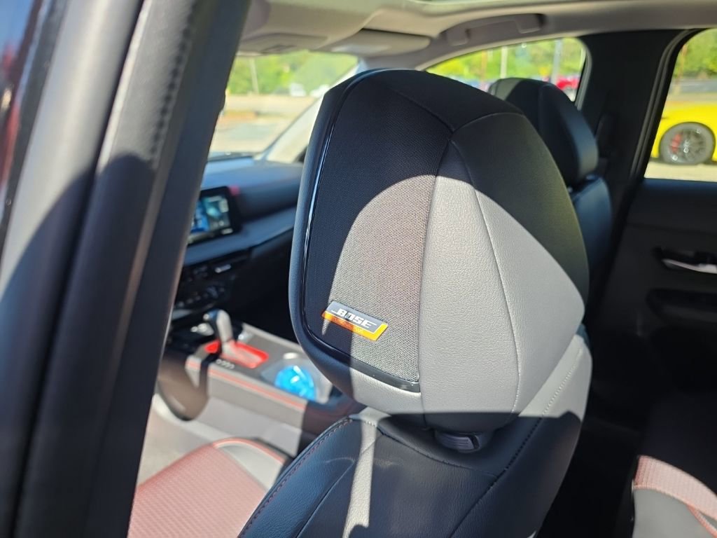 New 2026 Nissan Kicks SR w/ SR Premium Package image 17
