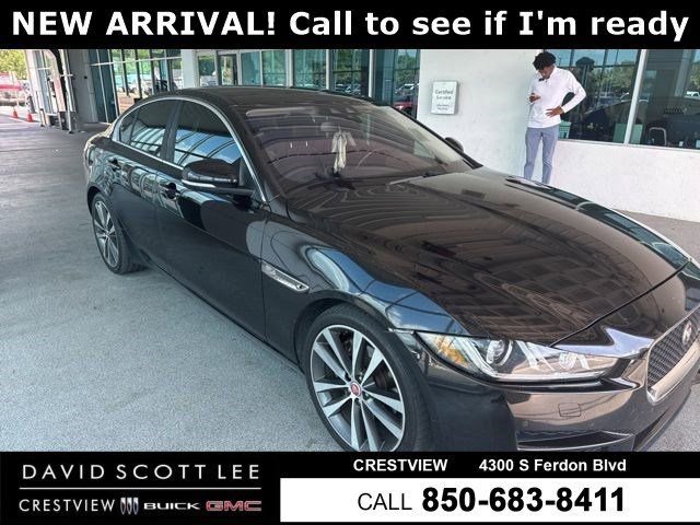 Used 2018 Jaguar XE Prestige RWD image 1