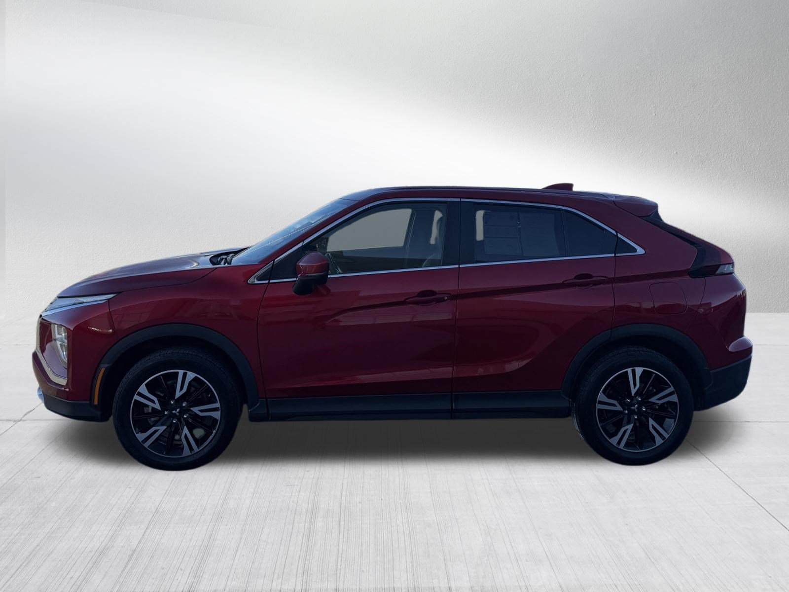 Used 2025 Mitsubishi Eclipse Cross SE AWD/4WD image 4