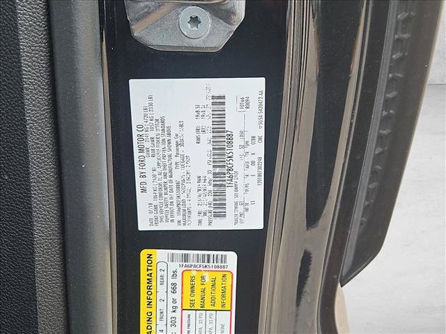 Used 2019 Ford Mustang GT Premium w/ Equipment Group 401A RWD image 22