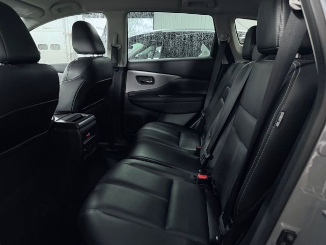 Used 2024 Nissan Murano SV w/ SV Midnight Edition Package AWD/4WD image 18