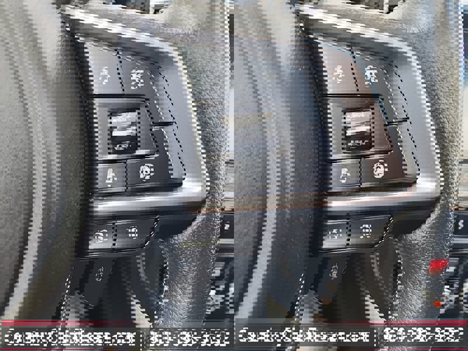 Used 2022 Subaru Forester Touring image 21