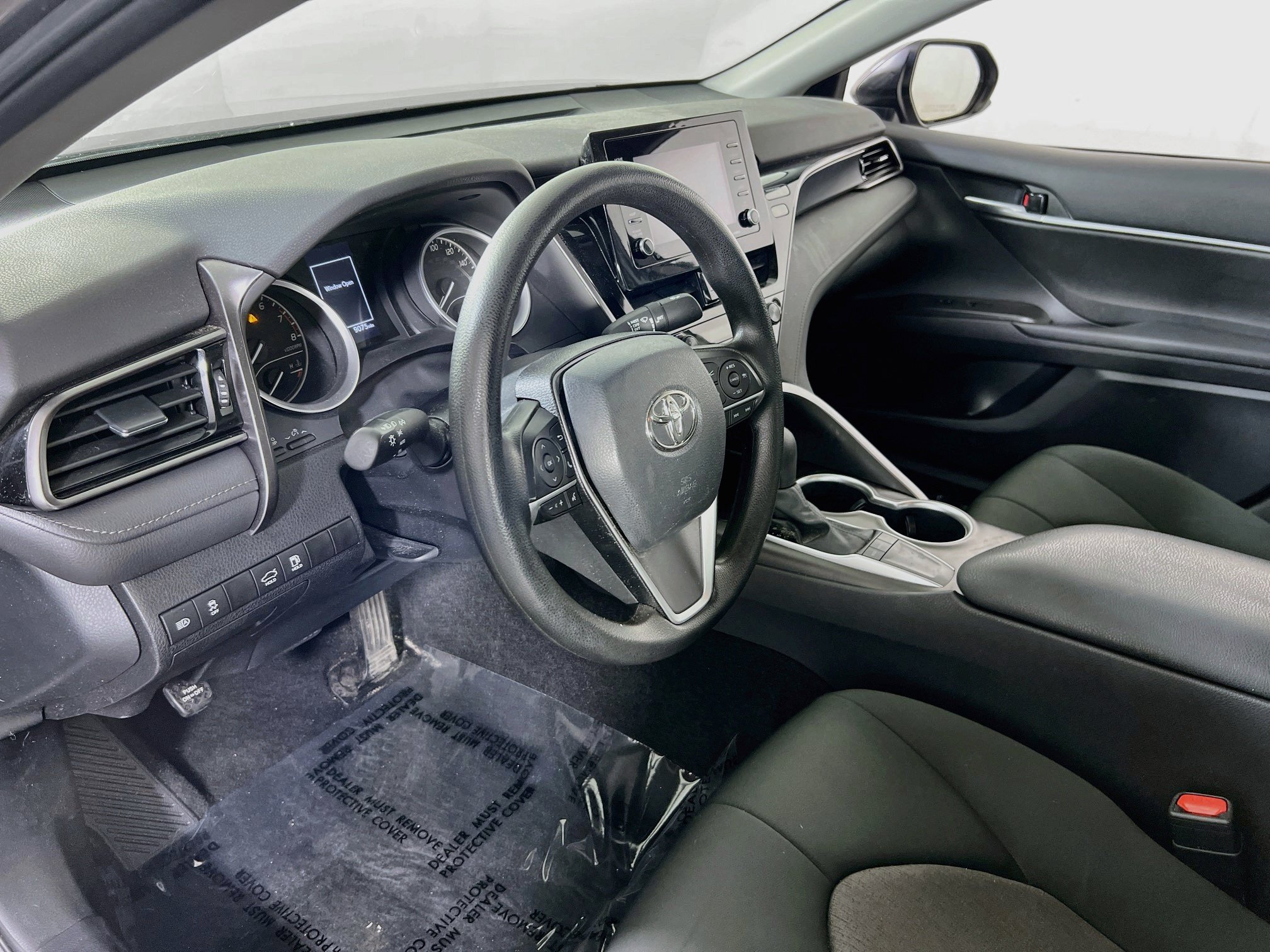 Used 2023 Toyota Camry LE FWD image 9