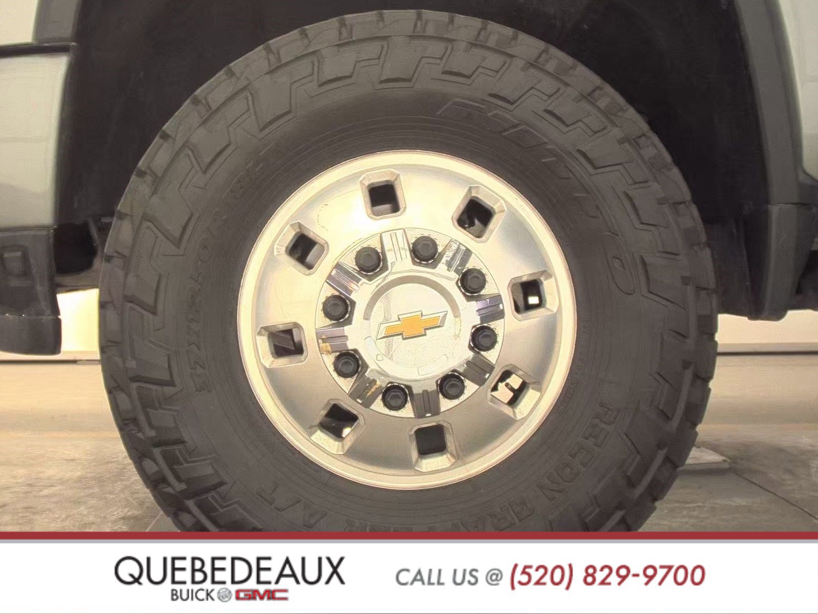 Used 2024 Chevrolet Silverado 3500 High Country w/ High Country Premium Package image 6