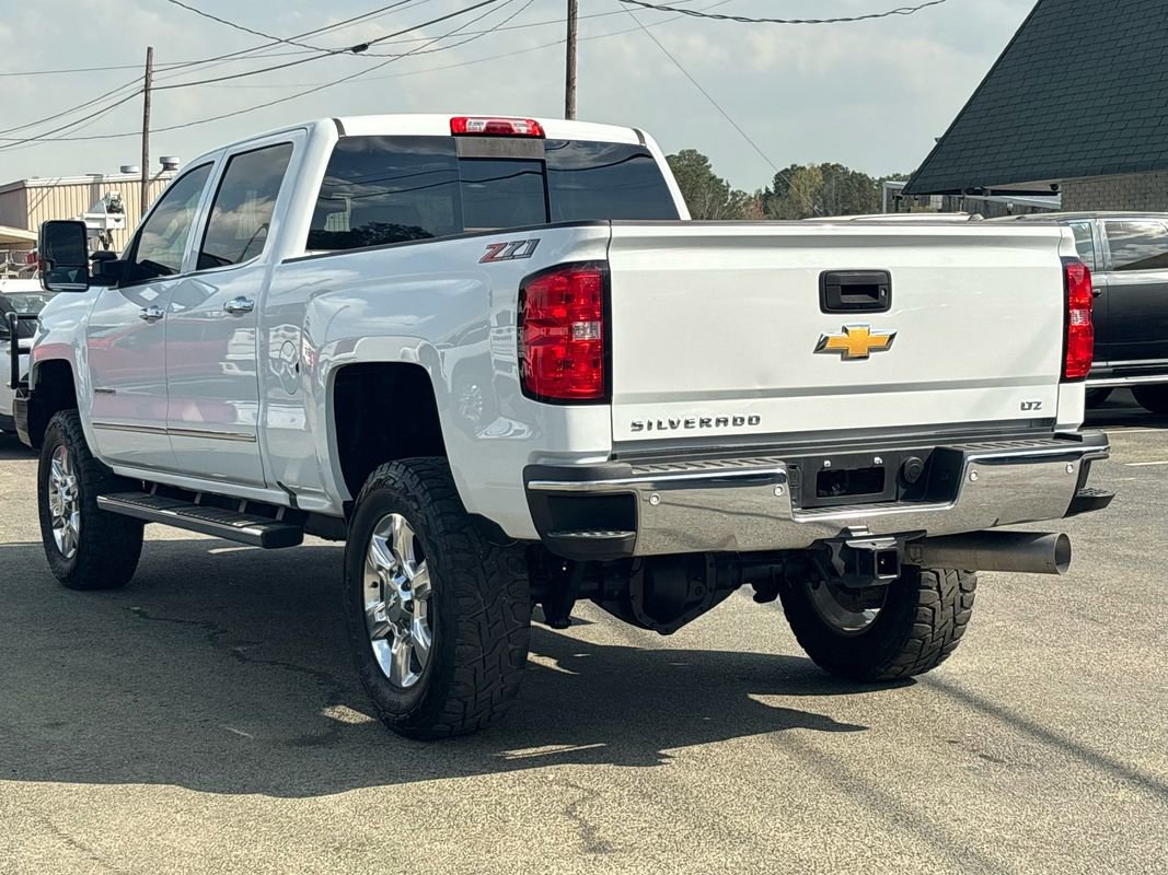 Used 2019 Chevrolet Silverado 2500 LTZ w/ Duramax Plus Package image 6