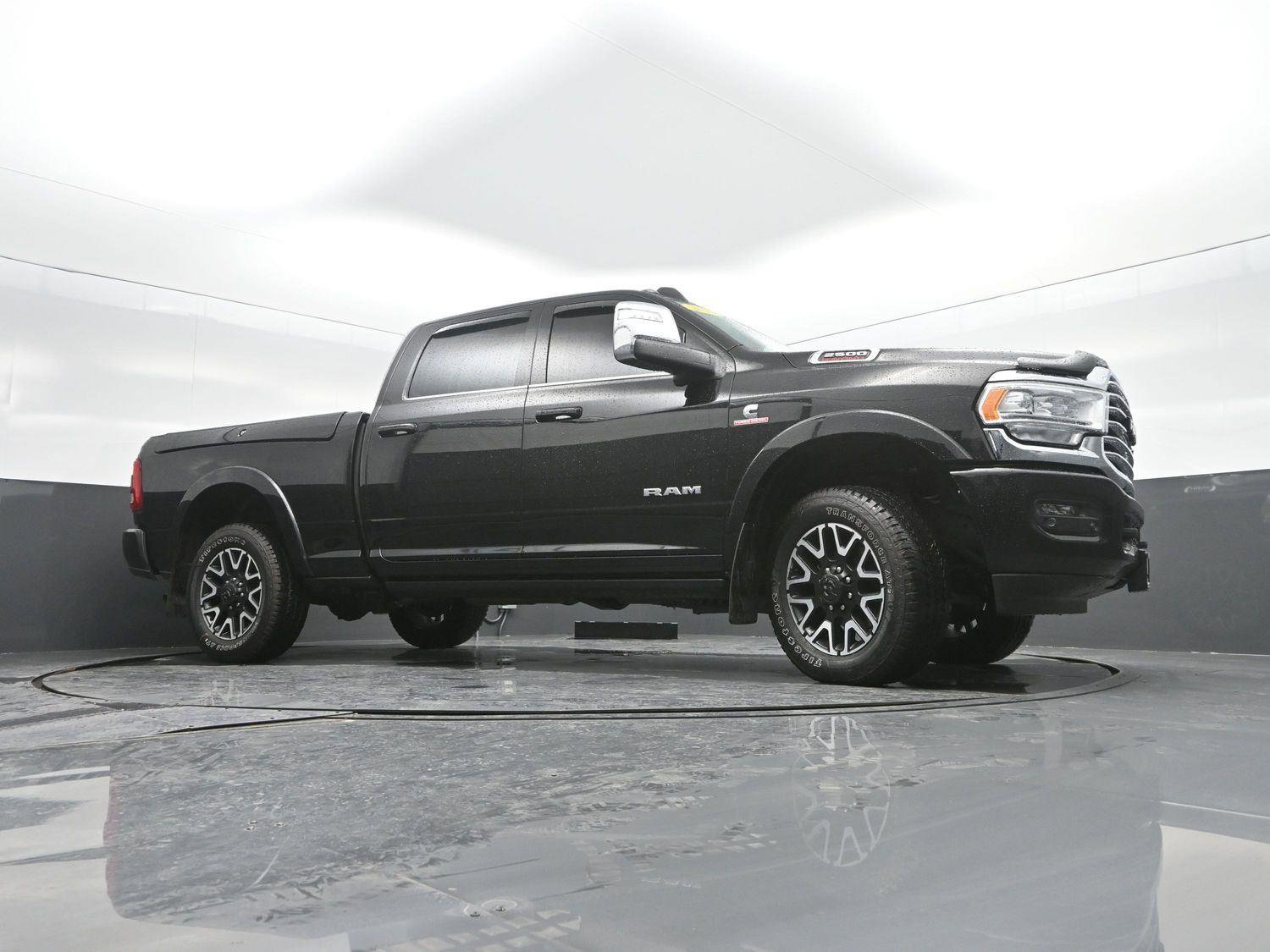 Used 2023 RAM 2500 Limited image 42