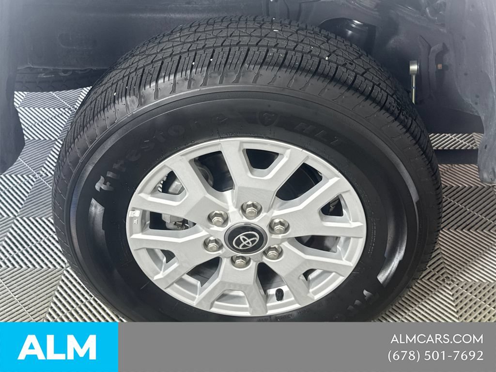 Used 2024 Toyota Tacoma SR5 AWD/4WD image 20