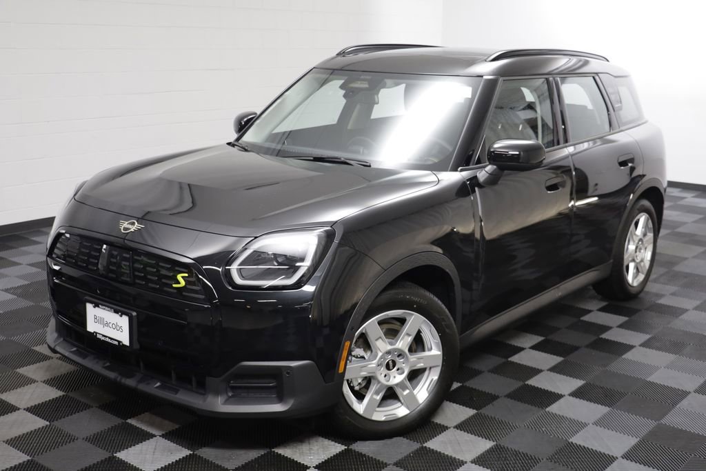 Used 2025 MINI Cooper Countryman SE AWD/4WD image 2
