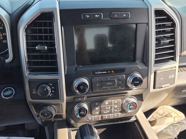 Used 2018 Ford F150 Lariat w/ Equipment Group 501A Mid AWD/4WD image 17