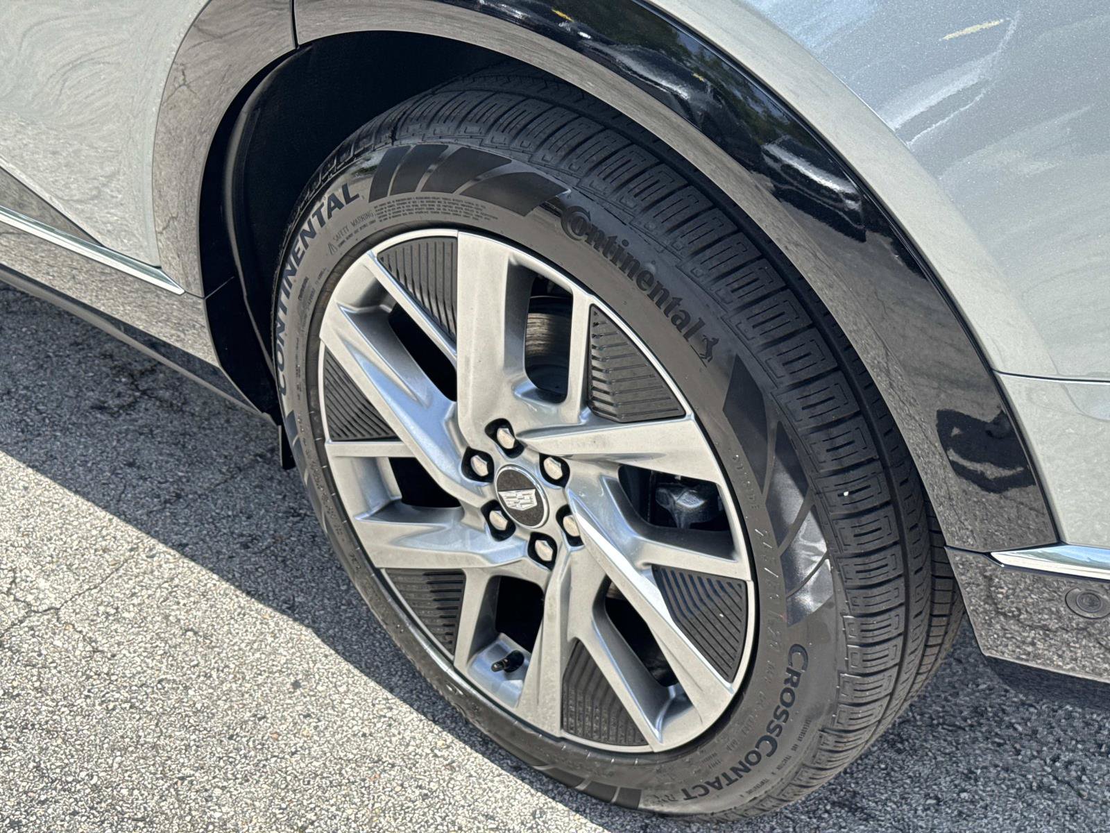 New 2026 Cadillac Optiq Luxury 1 RWD image 12