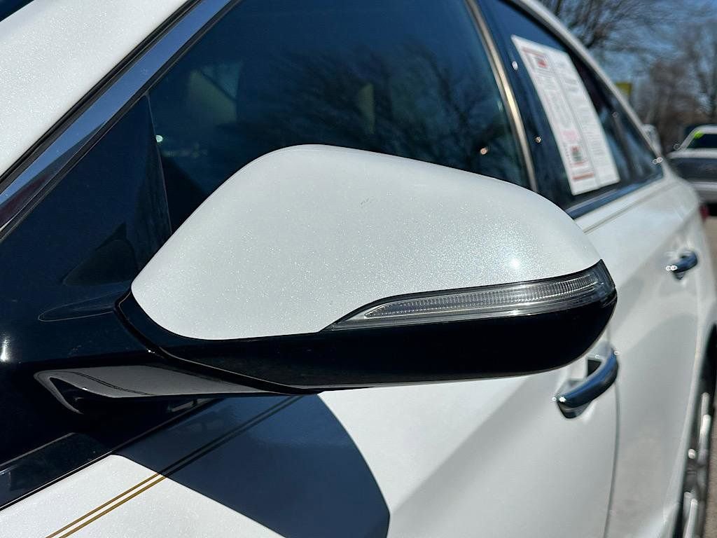 Used 2015 Hyundai Sonata Limited w/ Option Group 05 image 12