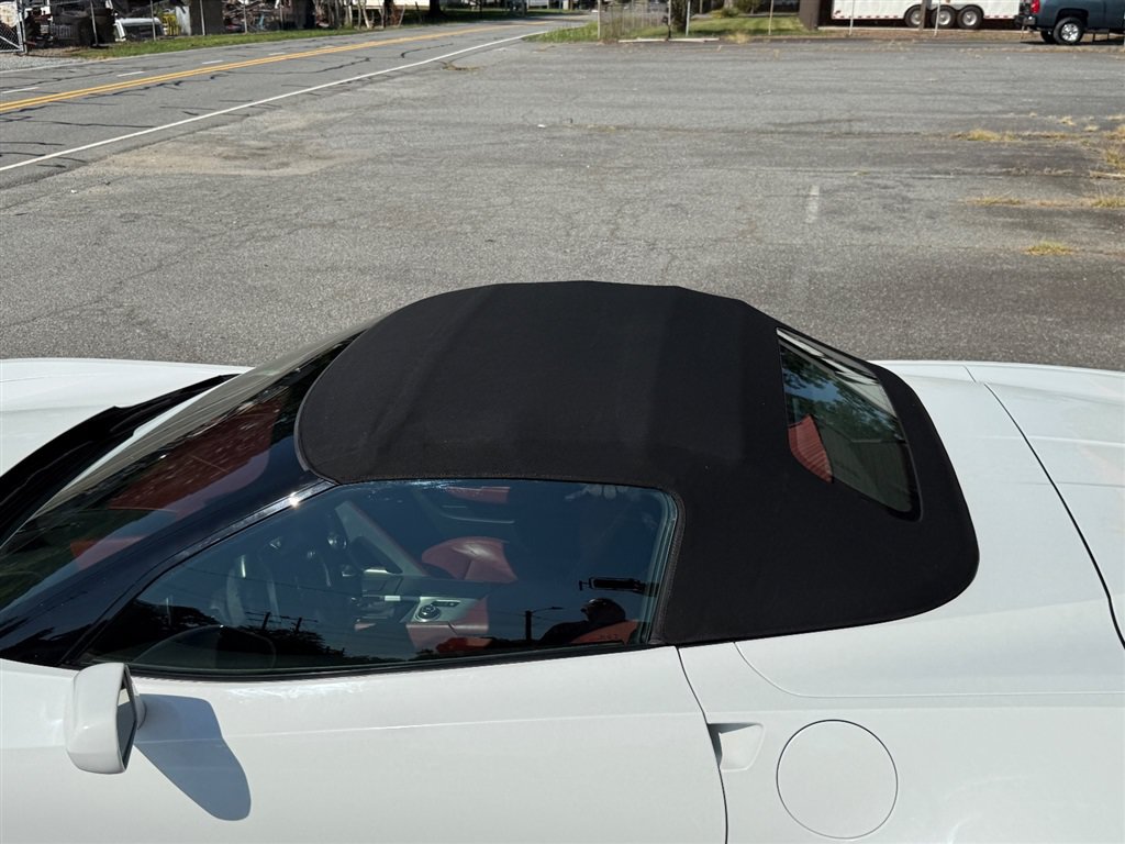Used 2018 Chevrolet Corvette Z06 RWD image 5