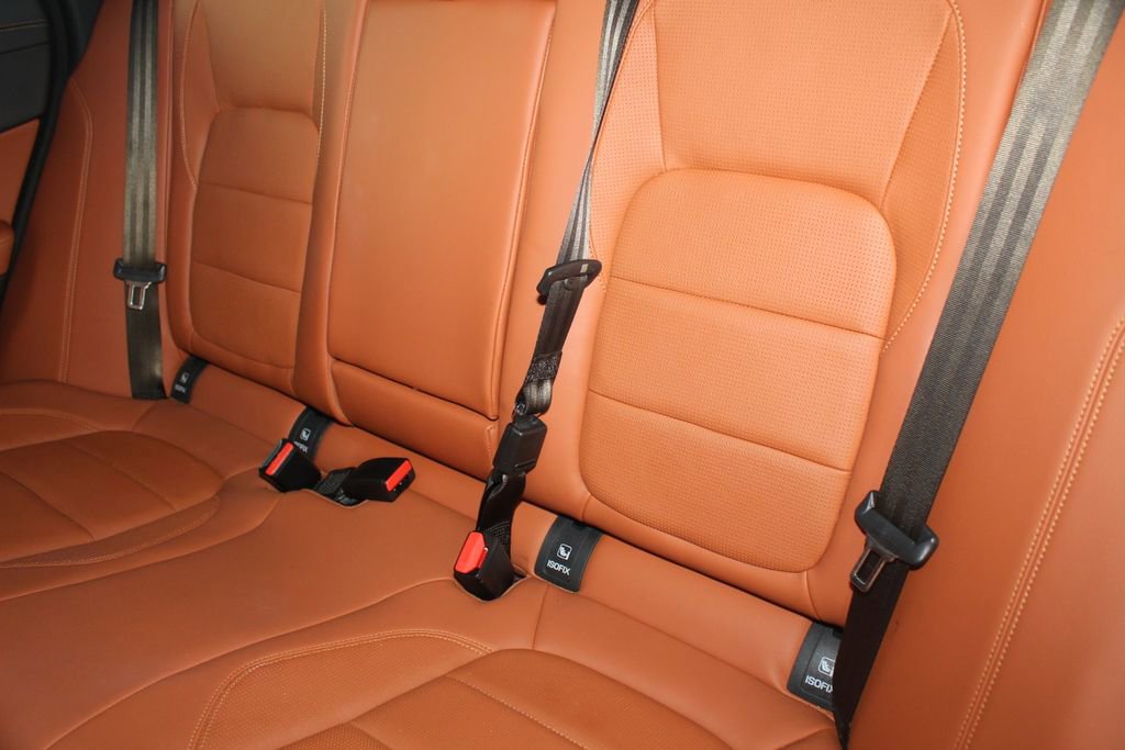 Used 2023 Jaguar XF R-Dynamic SE image 25