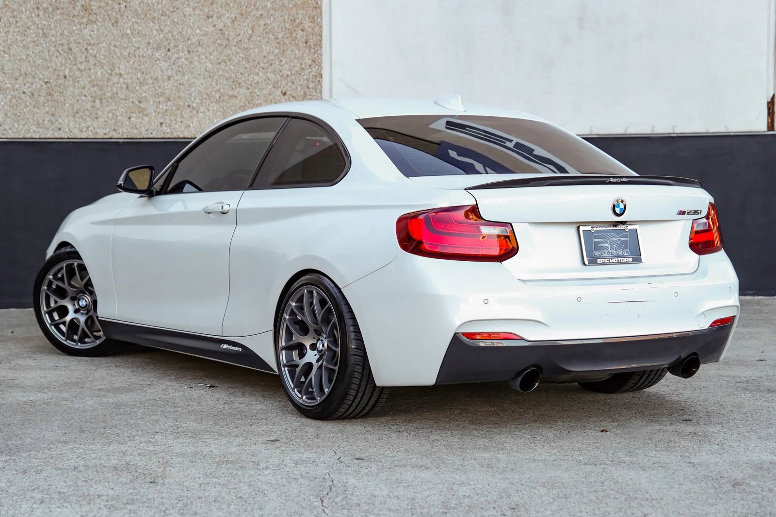 Used 2015 BMW M235i Coupe image 14