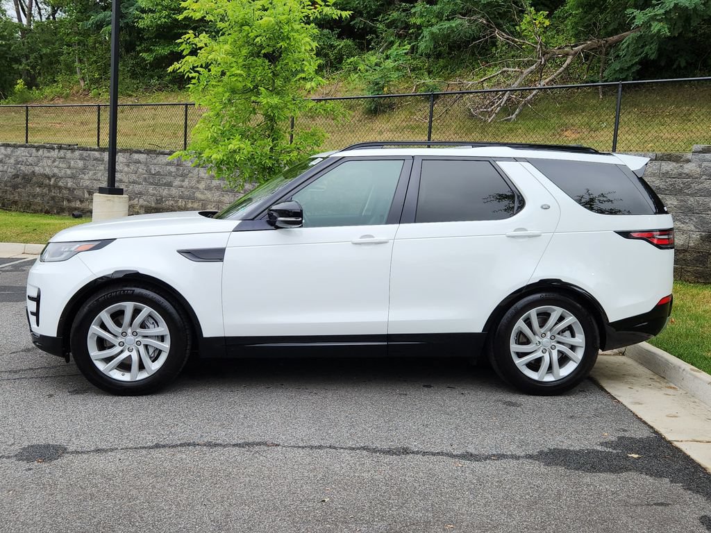 Used 2020 Land Rover Discovery Landmark AWD/4WD image 6