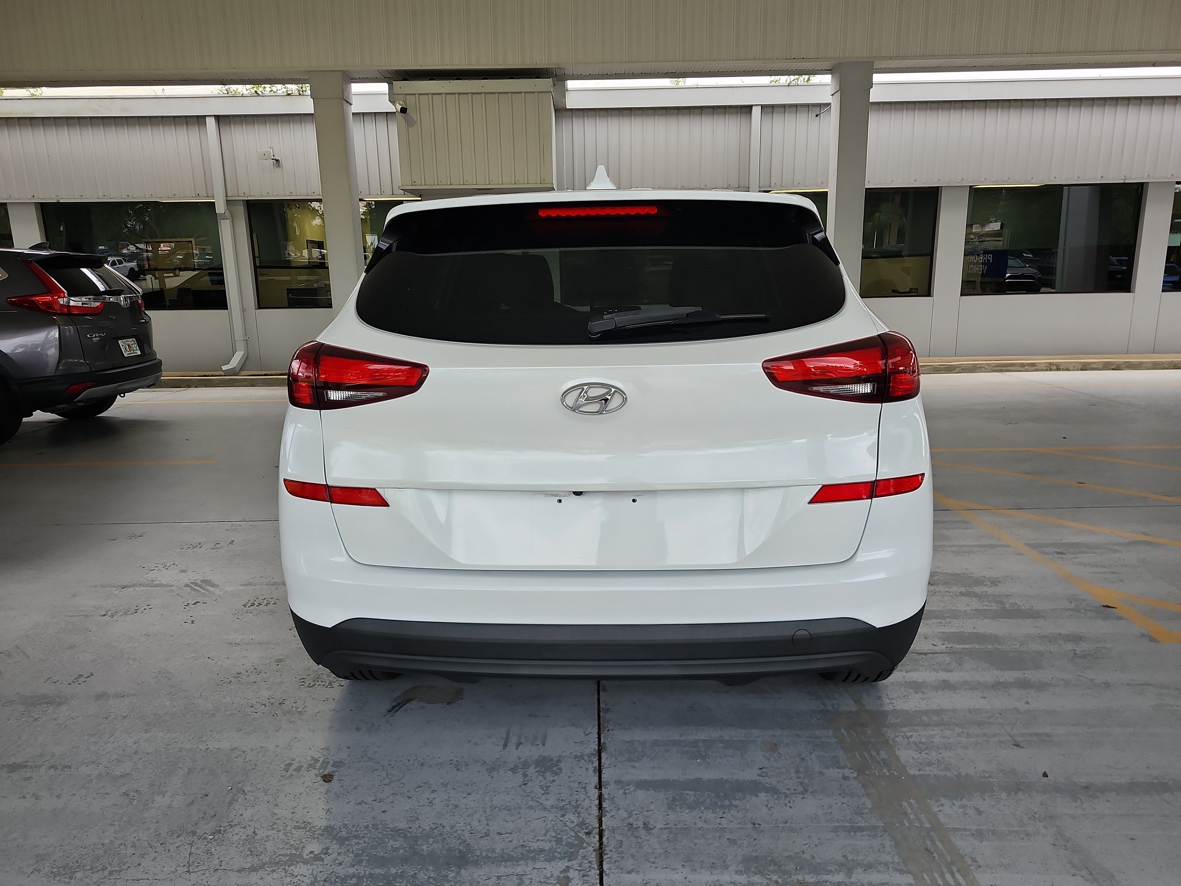Used 2021 Hyundai Tucson SE w/ Cargo Package FWD image 4