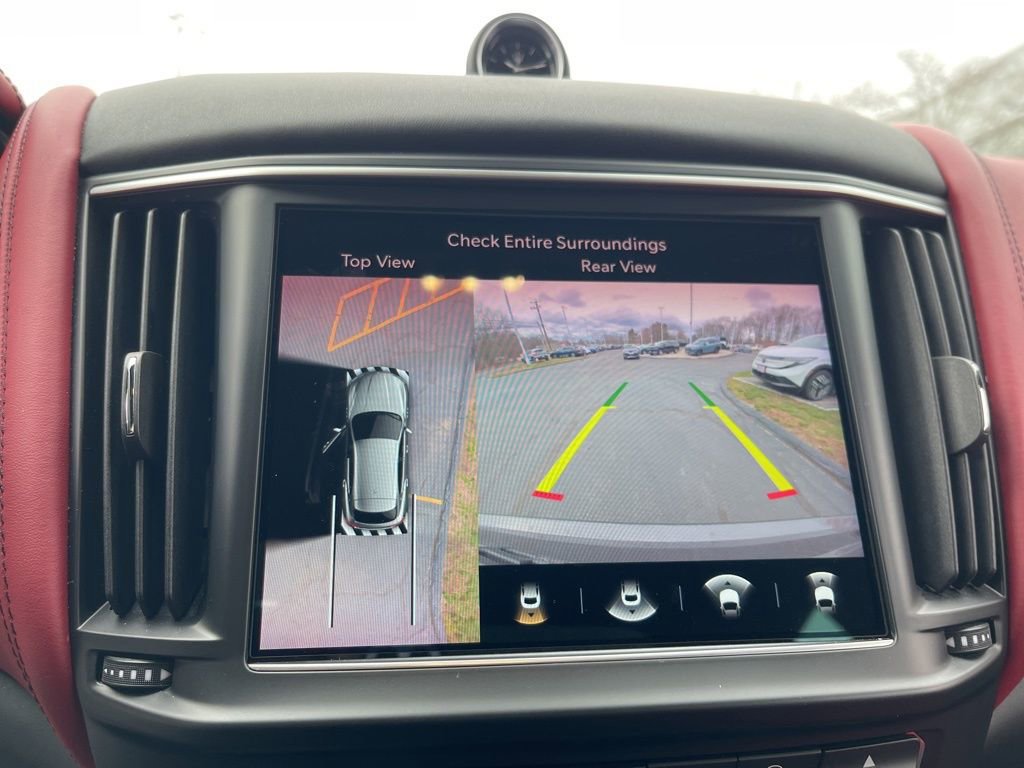 Used 2022 Maserati Levante Modena image 14