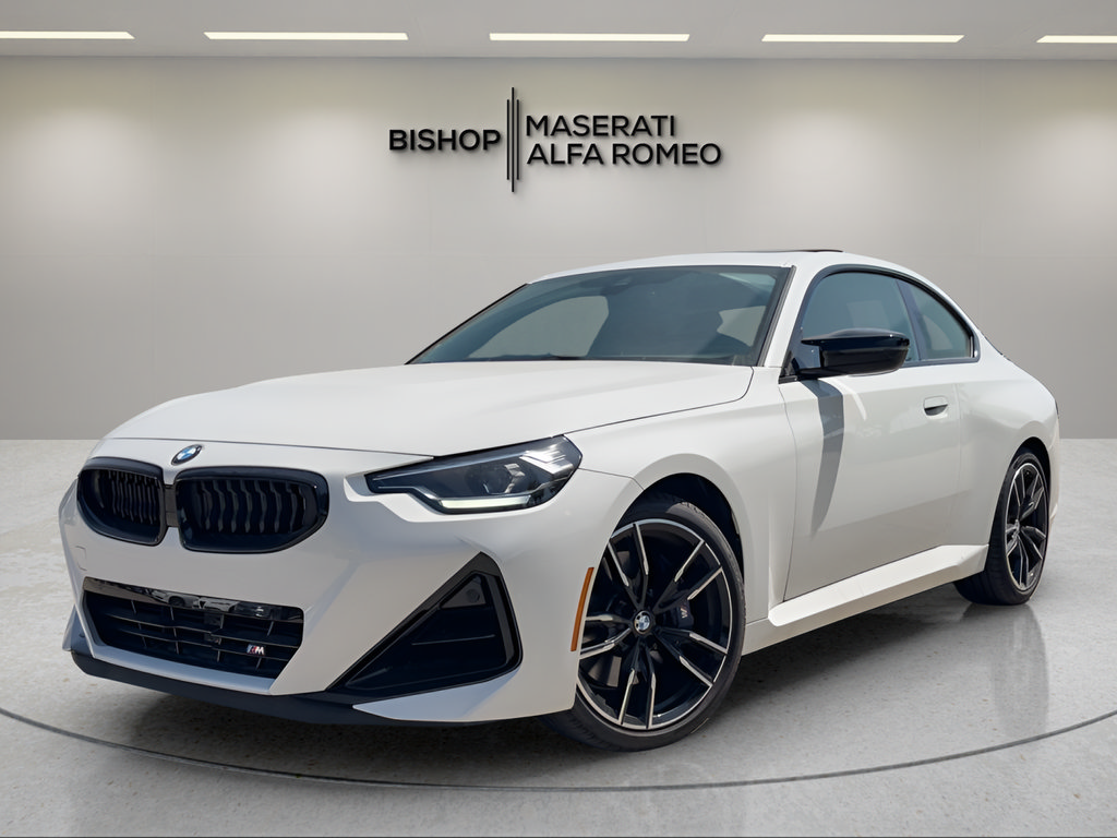 Used 2026 BMW M240i xDrive Coupe AWD/4WD image 2