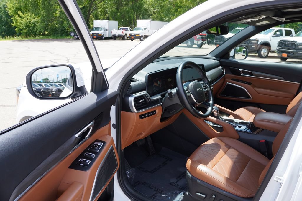 Certified 2024 Kia Telluride EX X-Line AWD/4WD image 14