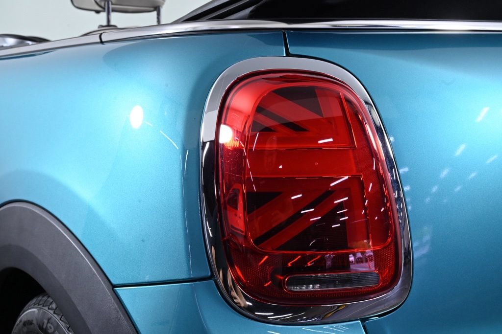 Used 2020 MINI Cooper S FWD image 11
