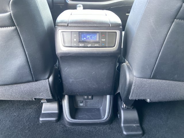 Used 2019 Toyota Highlander XLE image 52