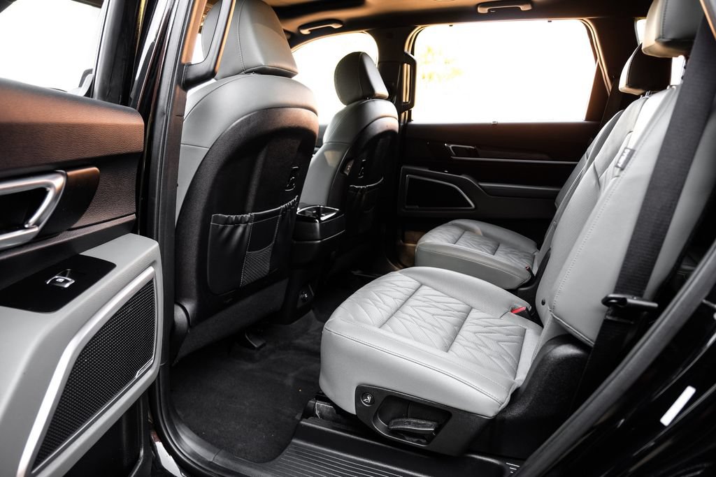 Used 2023 Kia Telluride EX X-Line AWD/4WD image 43