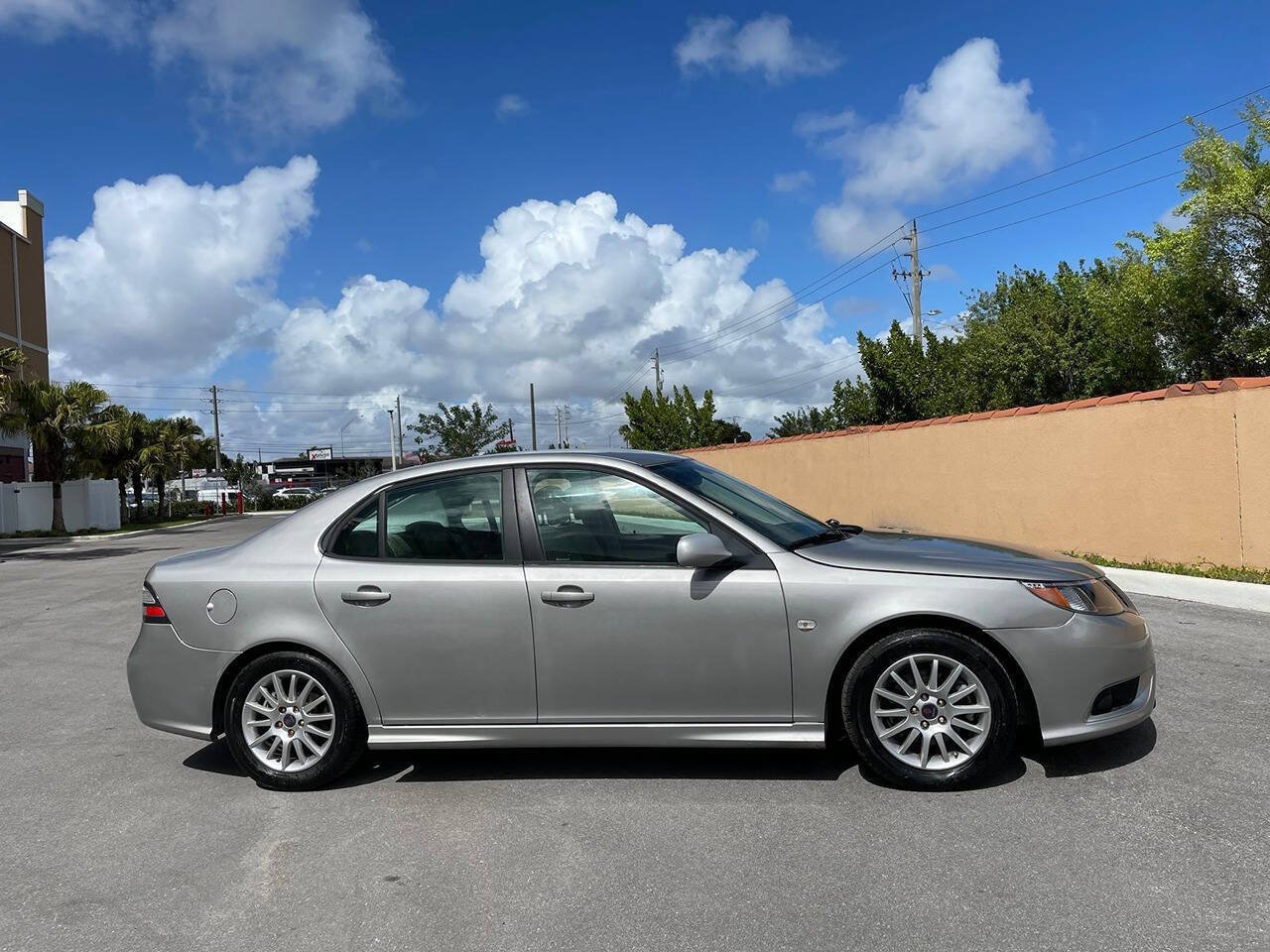 Used 2008 Saab 9-3 2.0T FWD image 24