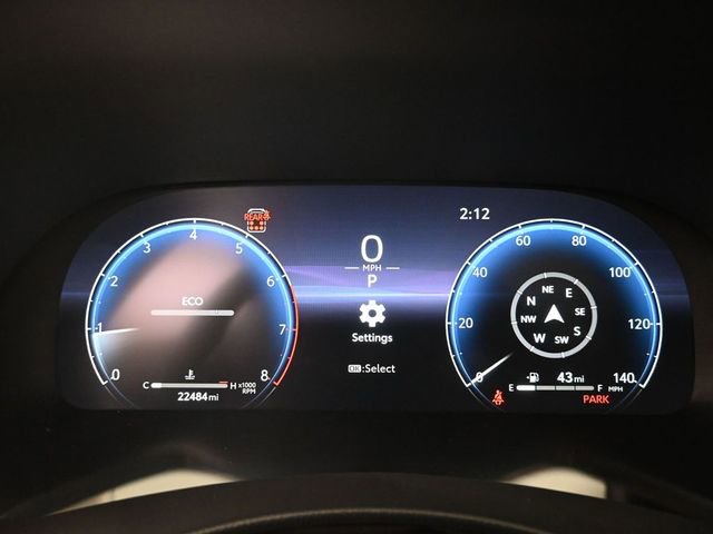 Used 2024 Toyota Highlander Platinum image 12