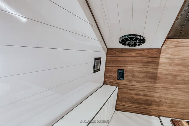 Used 2022 Ford F550 4x4 Crew Cab Super Duty w/ Power Equipment Group image 63