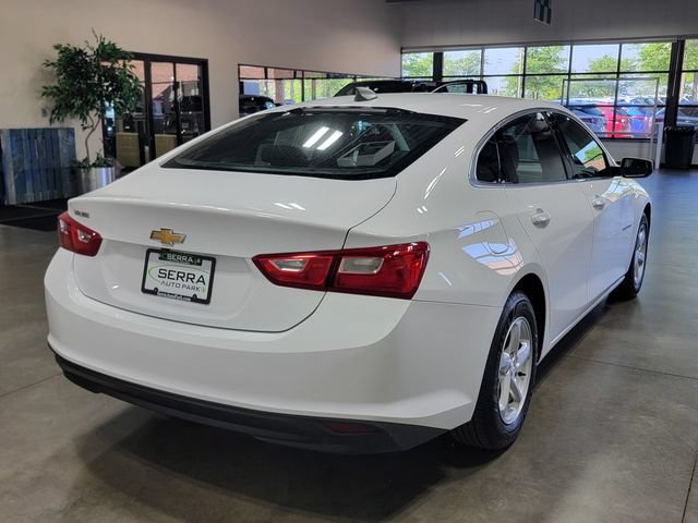 Used 2018 Chevrolet Malibu LS FWD image 5