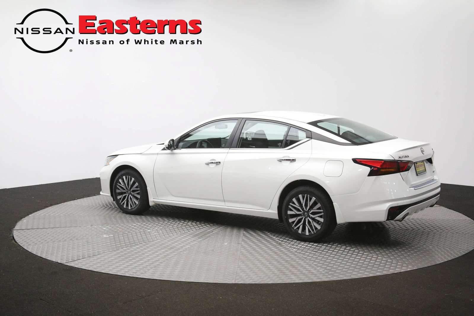 Used 2023 Nissan Altima 2.5 SV w/ SV Premium Package AWD/4WD image 63