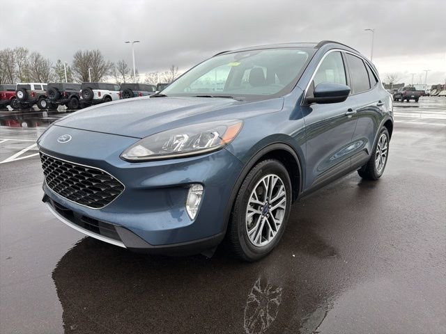 Used 2020 Ford Escape SEL image 2
