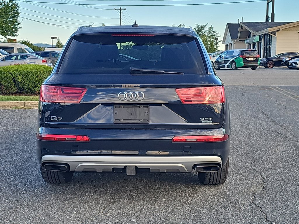Used 2017 Audi Q7 3.0T Premium Plus w/ Premium Plus Package AWD/4WD image 14