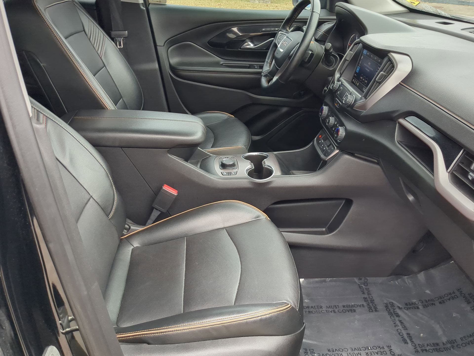Used 2023 GMC Terrain AT4 image 30