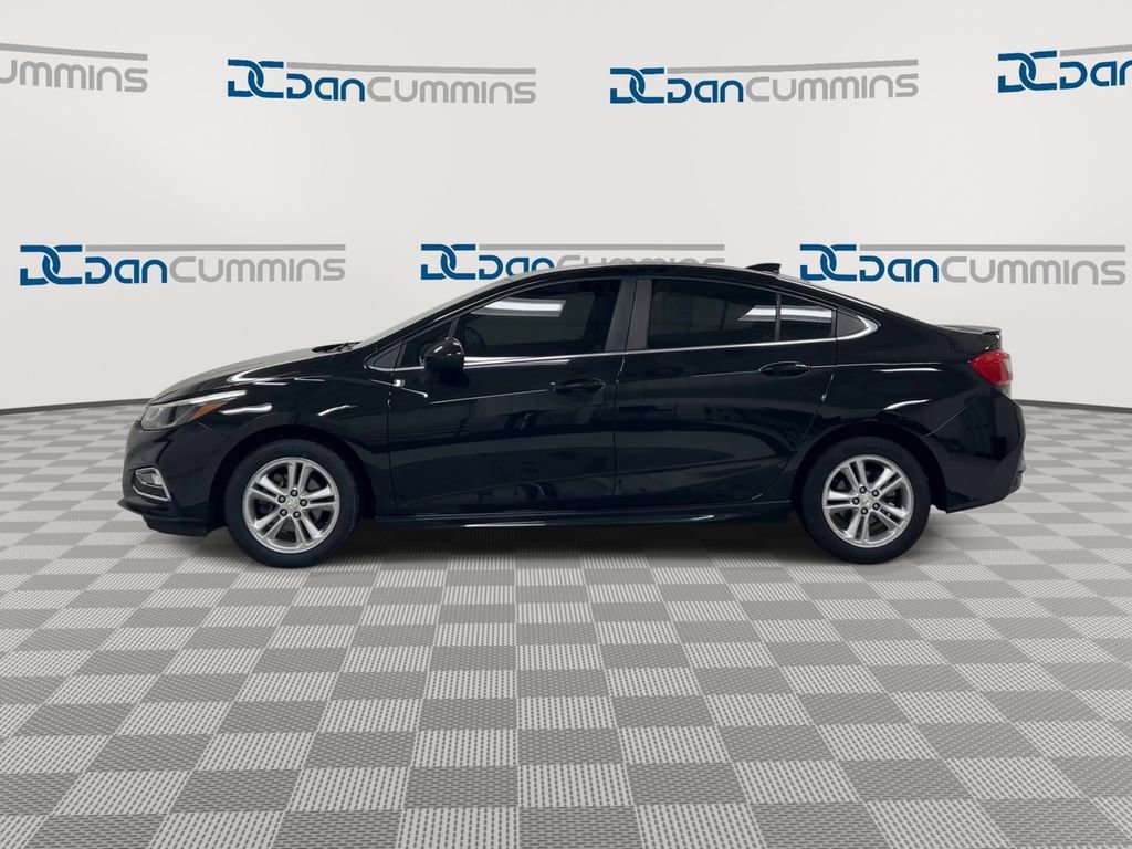 Used 2016 Chevrolet Cruze LT w/ RS Package FWD image 5