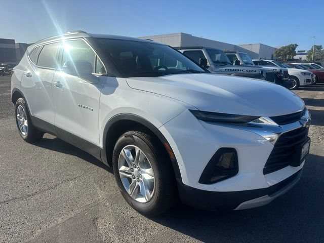 Used 2022 Chevrolet Blazer LT FWD image 3
