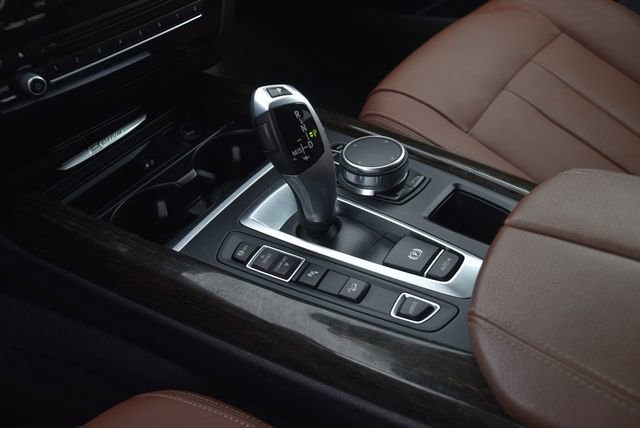 Used 2018 BMW X5 xDrive40e AWD/4WD image 38
