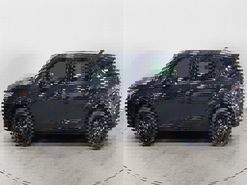 New 2025 Land Rover Discovery Sport Dynamic SE image 2