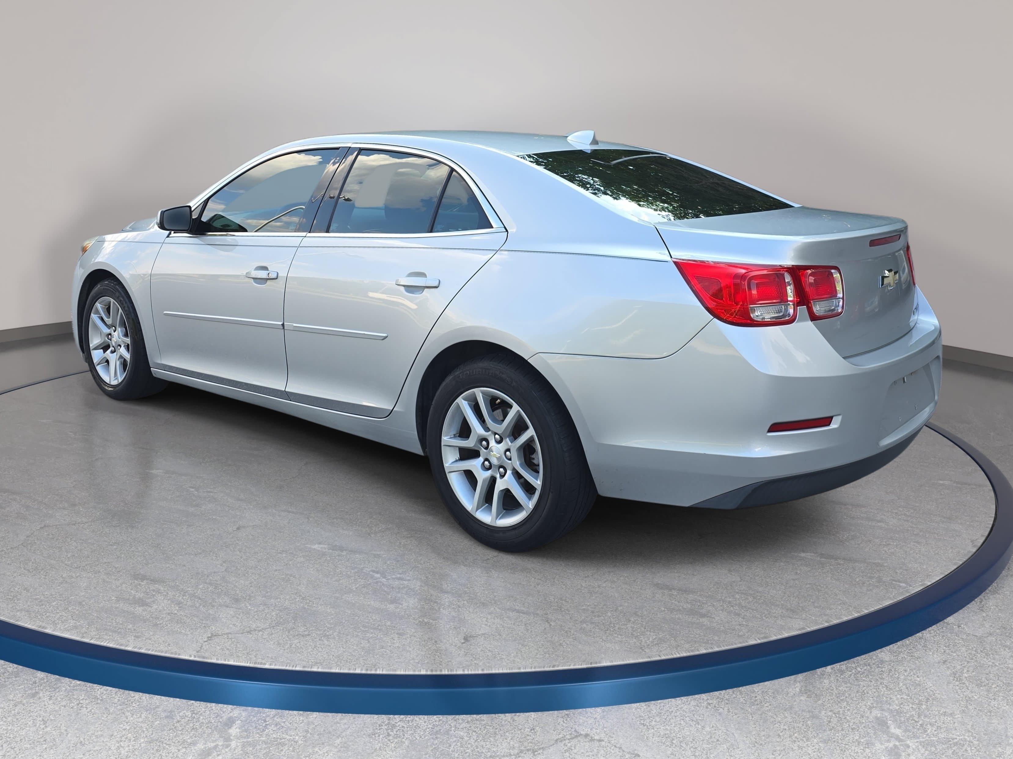 Used 2014 Chevrolet Malibu LT w/ Power Convenience Package FWD image 7