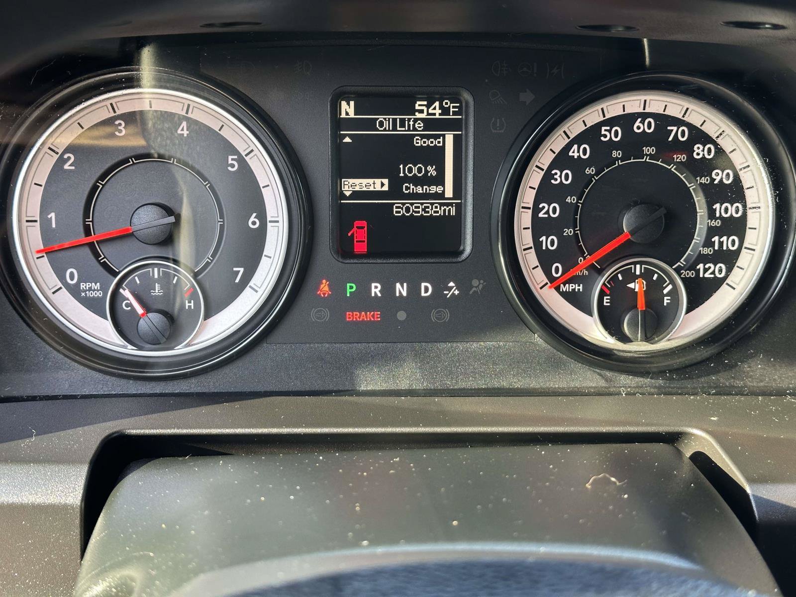 Used 2018 RAM 1500 Express w/ Express Value Package AWD/4WD image 19