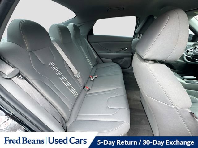 Used 2023 Hyundai Elantra SEL image 26