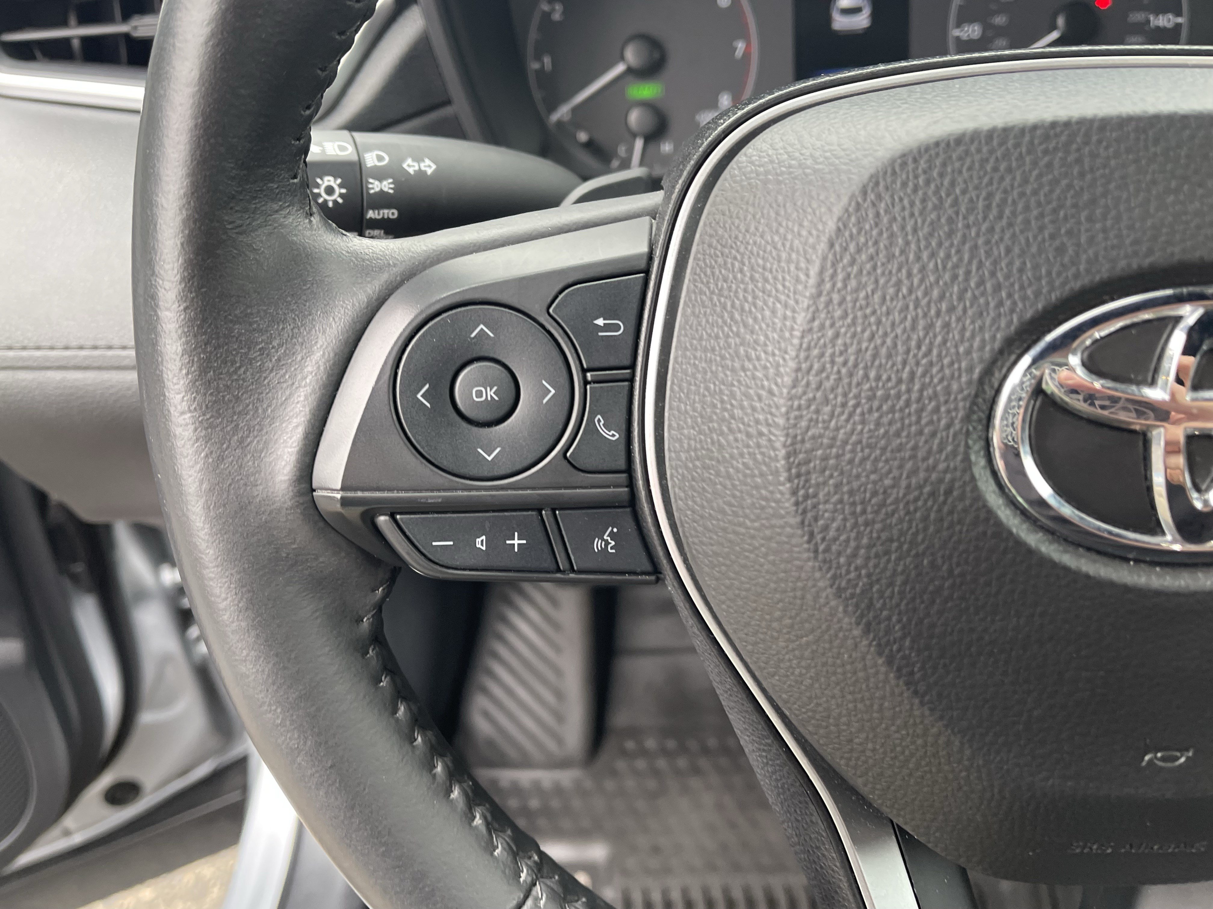 Certified 2024 Toyota Corolla Cross AWD Hybrid image 18