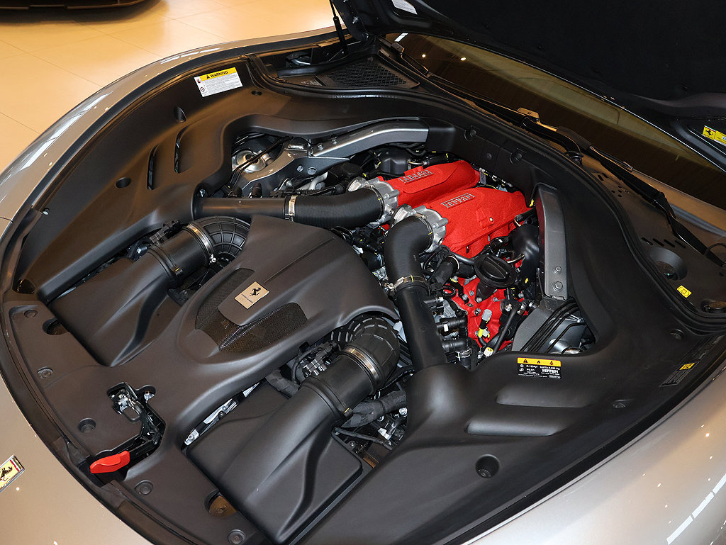 Certified 2026 Ferrari Roma Spider RWD image 78