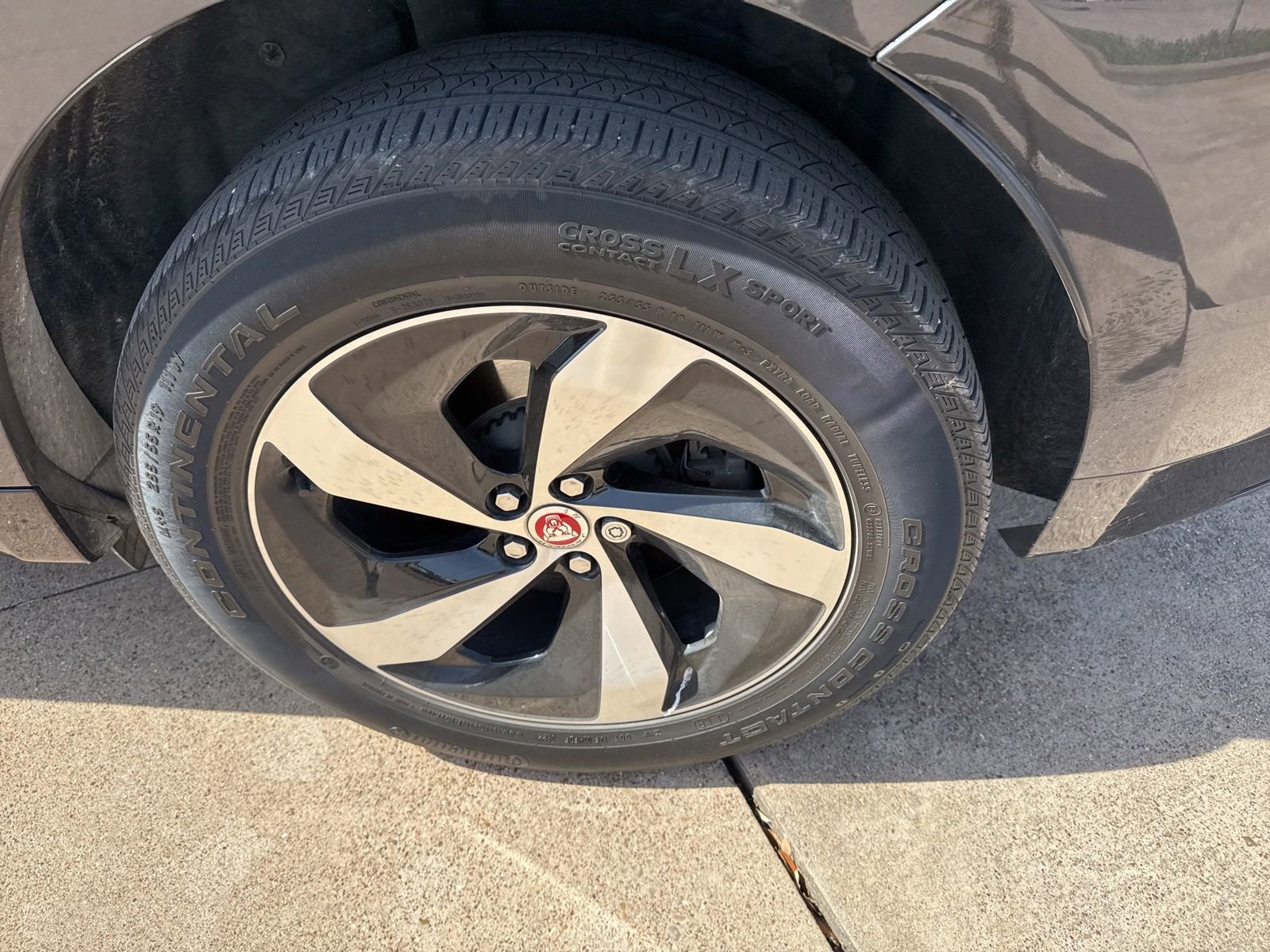 Used 2023 Jaguar F-PACE S image 10