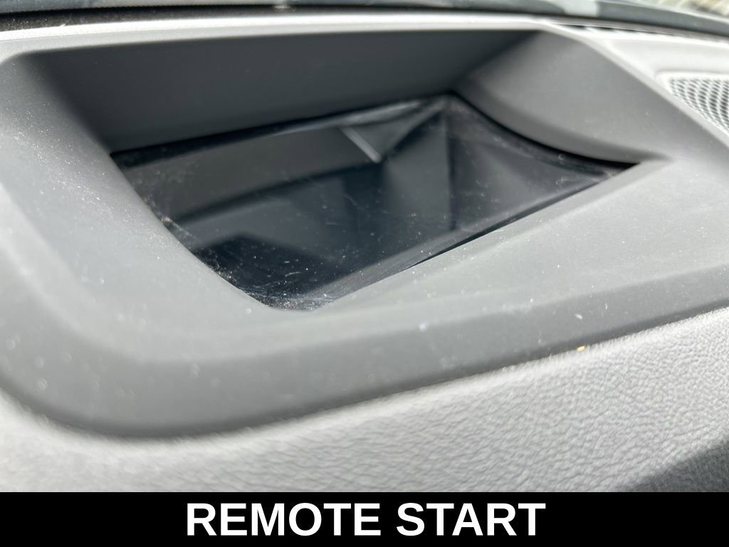 Used 2025 BMW 430i Convertible w/ Premium Package image 11