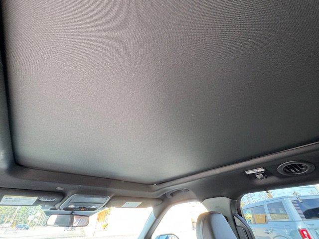 Used 2025 Ford Explorer ST-Line w/ ST-Line Street Pack image 12