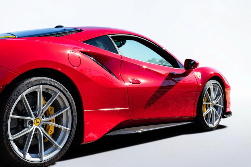 Certified 2019 Ferrari 488 Pista Coupe RWD image 20