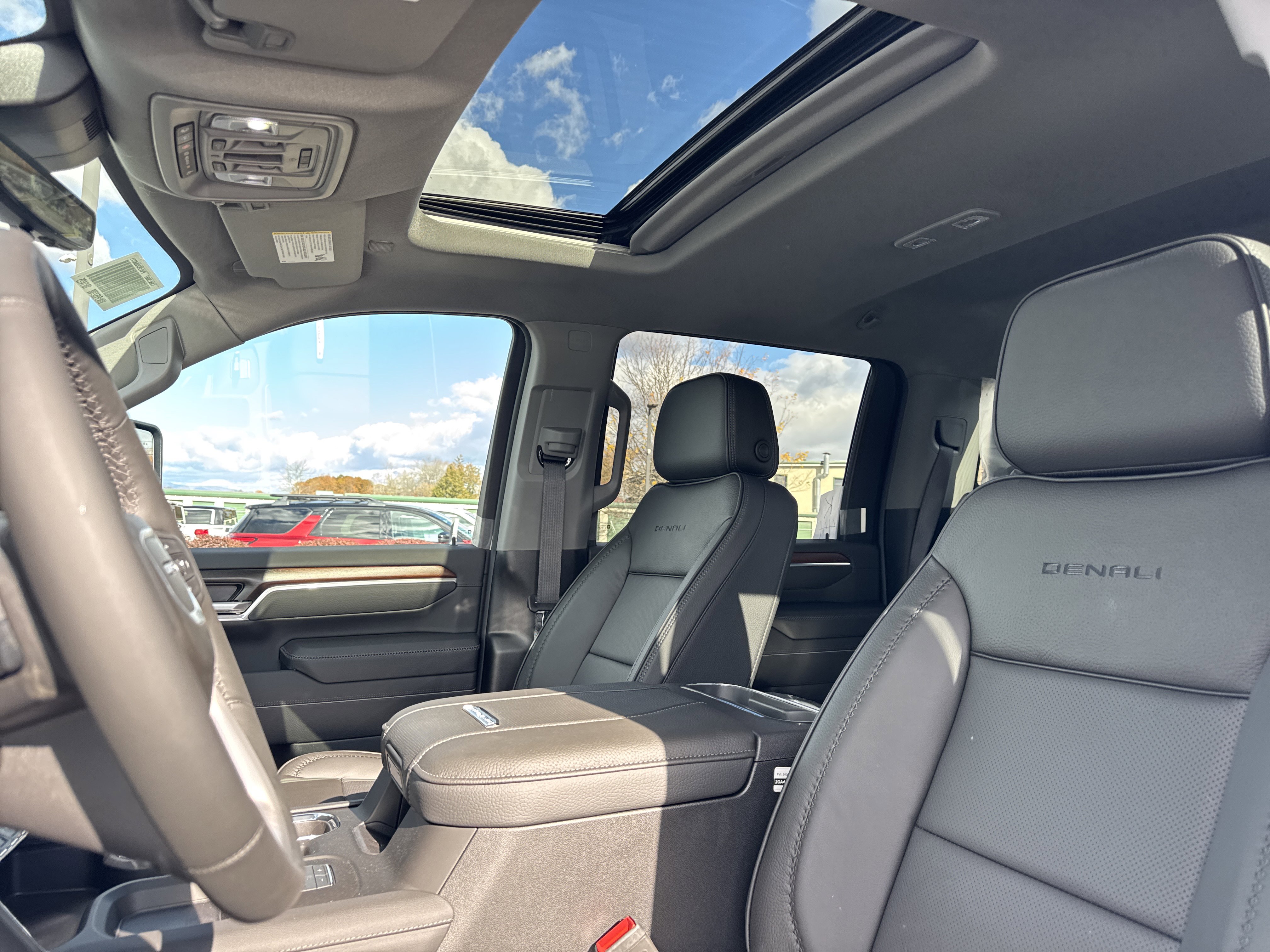 New 2026 GMC Sierra 2500 Denali w/ Technology Package image 28