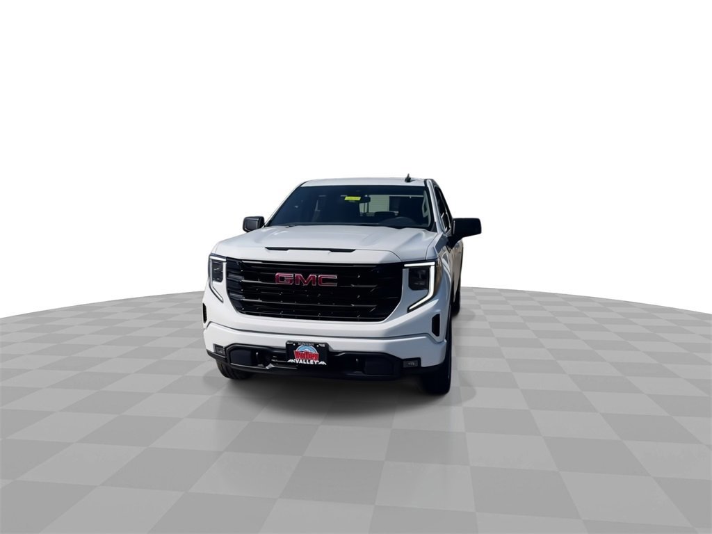 New 2026 GMC Sierra 1500 Elevation image 3