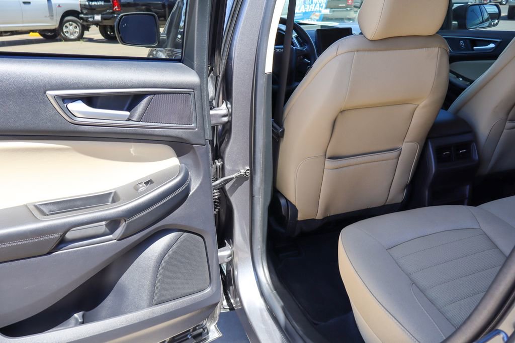 Used 2022 Ford Edge SE AWD/4WD image 12
